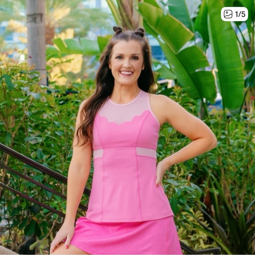 Crowned Athletics Pink Mesh-Detail Athletic Tank Size Large NWT